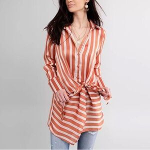 Striped Chiffon Tunic Top from Buckle’s Buckle Black Collection